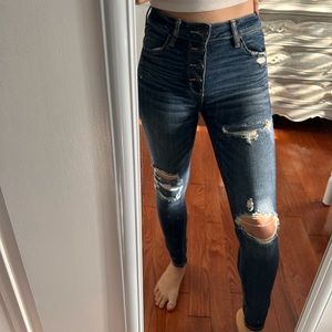 American Eagle Ripped Skinny Jeans Size 4
